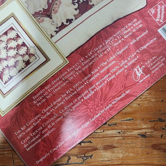 Needle Treasures NEW Santas Galore Pillow Counted‎ Cross Stitch Kit Christmas - Picture 4 of 6